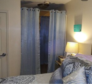1 habitación, escritorio y wifi gratis 