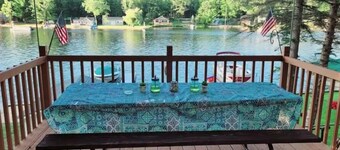 Cozy LakeFront Cottage on All-Sports Lake George