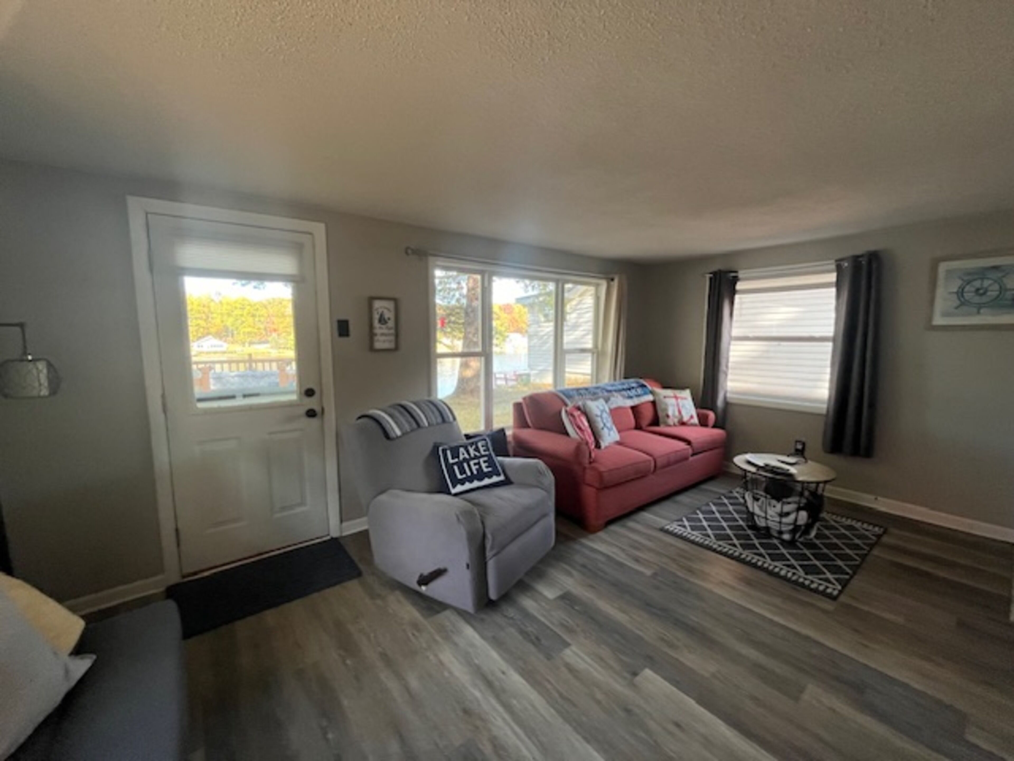 Smart TV, Netflix, streaming services