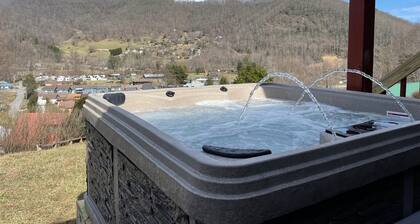 Amazing Long Range Views in central Maggie Valley.