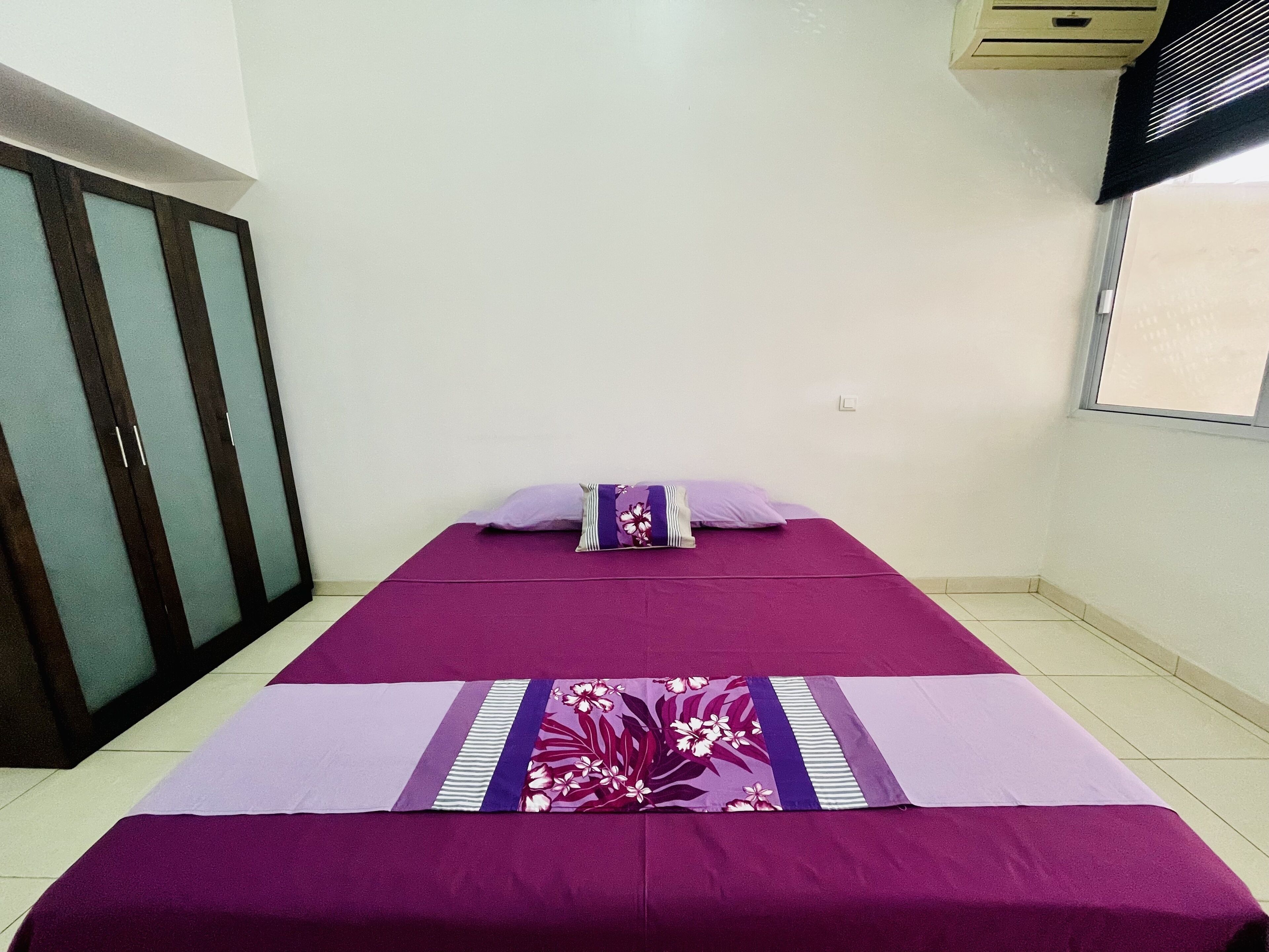 3 bedrooms, WiFi, bed sheets