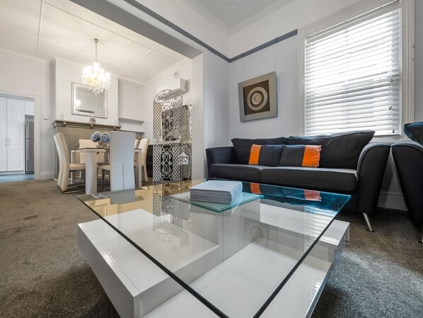 تلفزيون ذكي