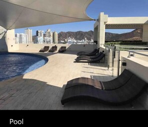 Utomhuspool