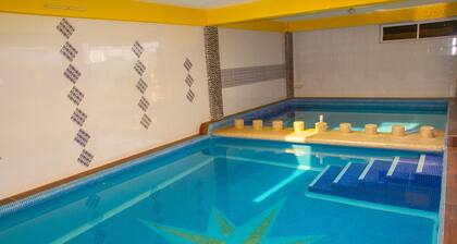 Hotel Happy Beach