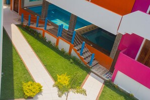Terrace/patio - Hotel Happy Beach (Zihuatanejo)