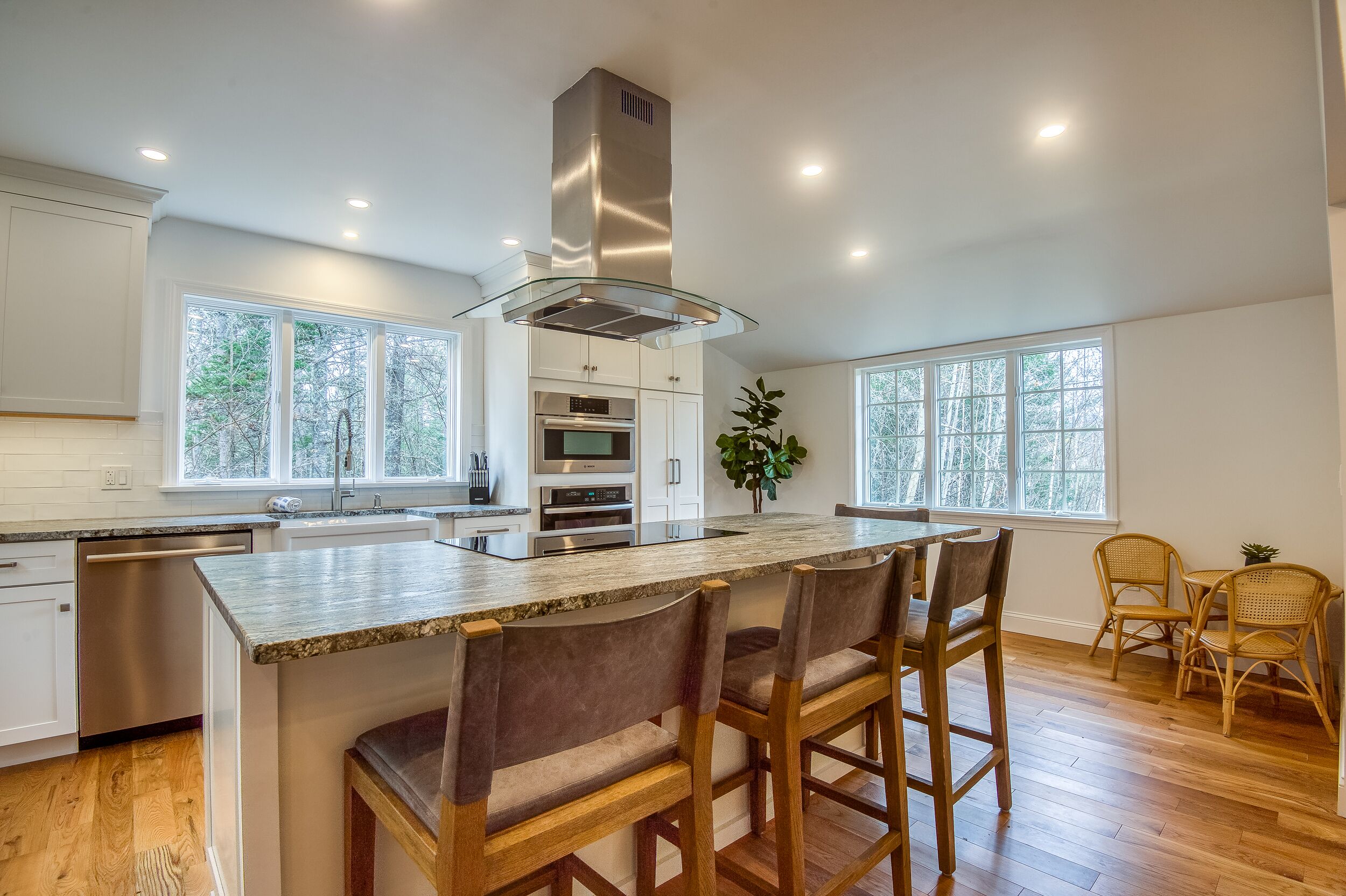 Spacious Family Home in the Middle of the White Mountains!