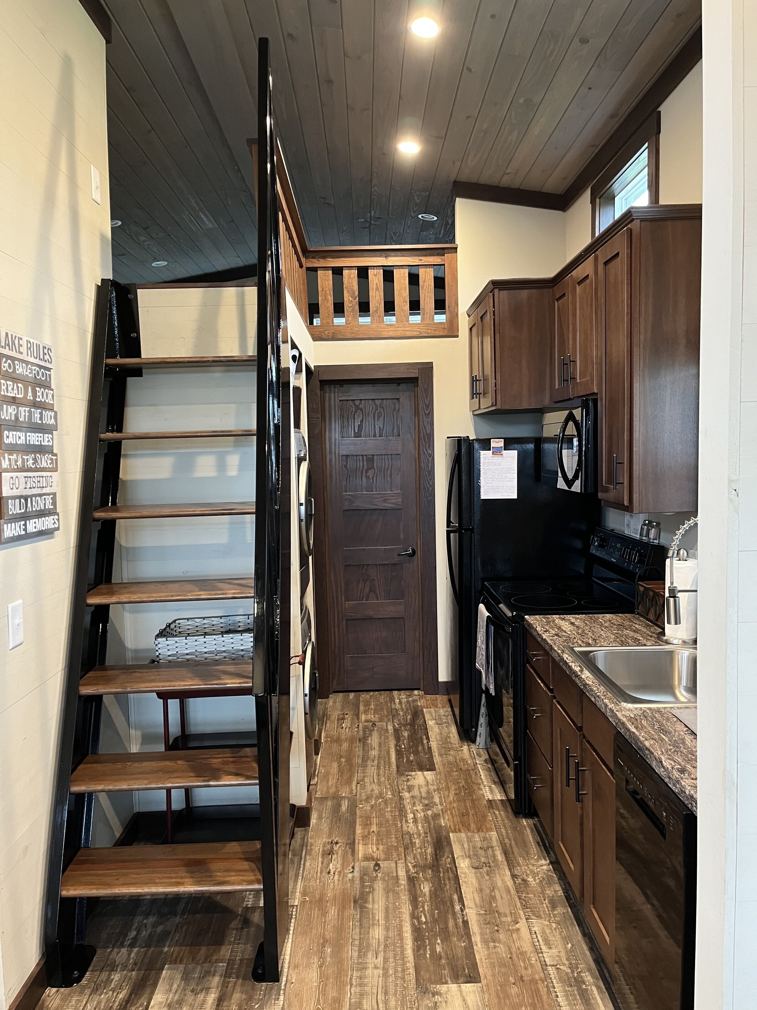 Beautiful Tiny Home near downtown Blue Ridge