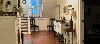 Southern Colonial Home Liberty County West End  very close to Fort Stewart 