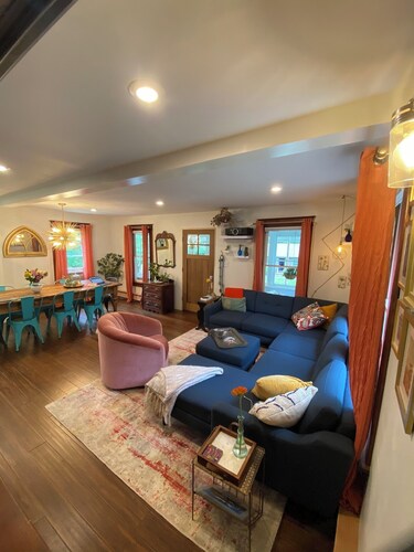 Colorful & Cozy Home in Heart of New Paltz