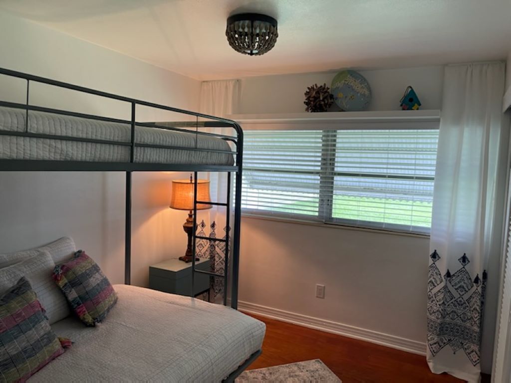 Charming 3bdrm Home - Centrally located