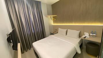 Superior Double Room | Desk, free WiFi, bed sheets