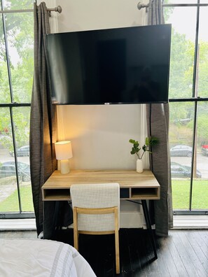 1 dormitorio, escritorio, wifi y ropa de cama