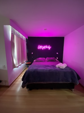 1 habitación, tabla de planchar con plancha y wifi gratis
