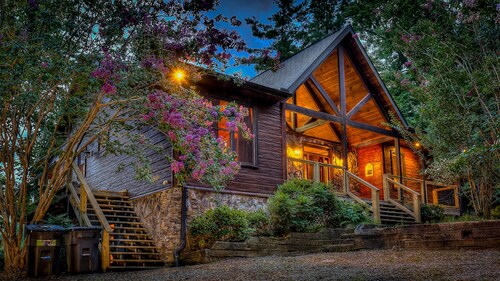 Magnolia Bay by Escape to Blue Ridge