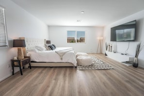 4 habitaciones, tabla de planchar con plancha y wifi gratis