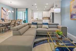 TV, videospill og kontorer