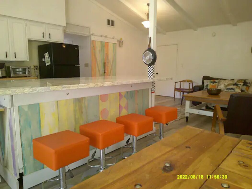 Seasonal River Rustic Suite