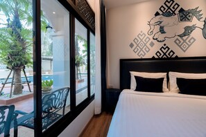 Chambre Double Standard, vue piscine