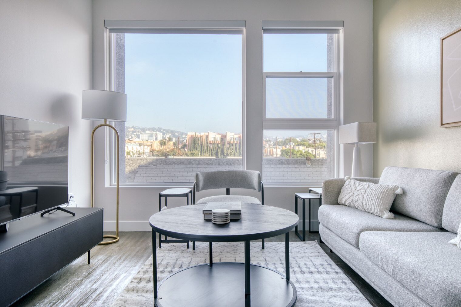 Dreamy Hollywood 2BR w/ Pool & Gym, nr Santa Monica Blvd, by Blueground