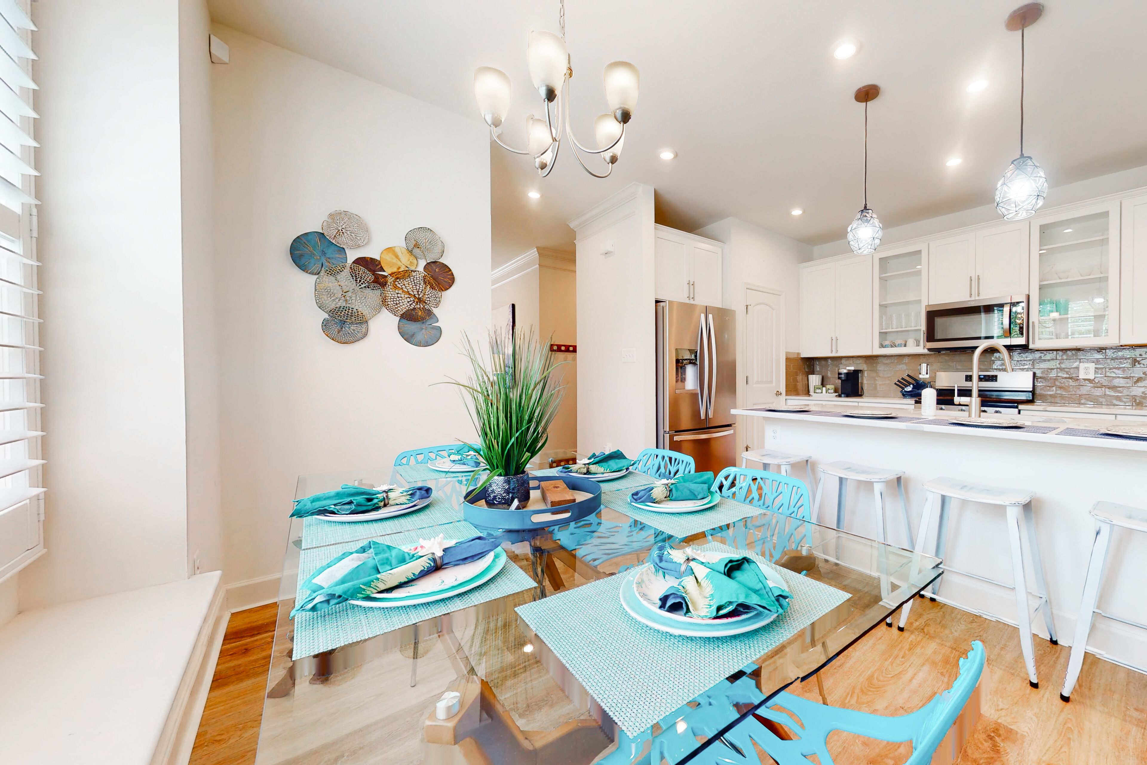 Bayside Resort family home w/ central AC and access to pools & tennis