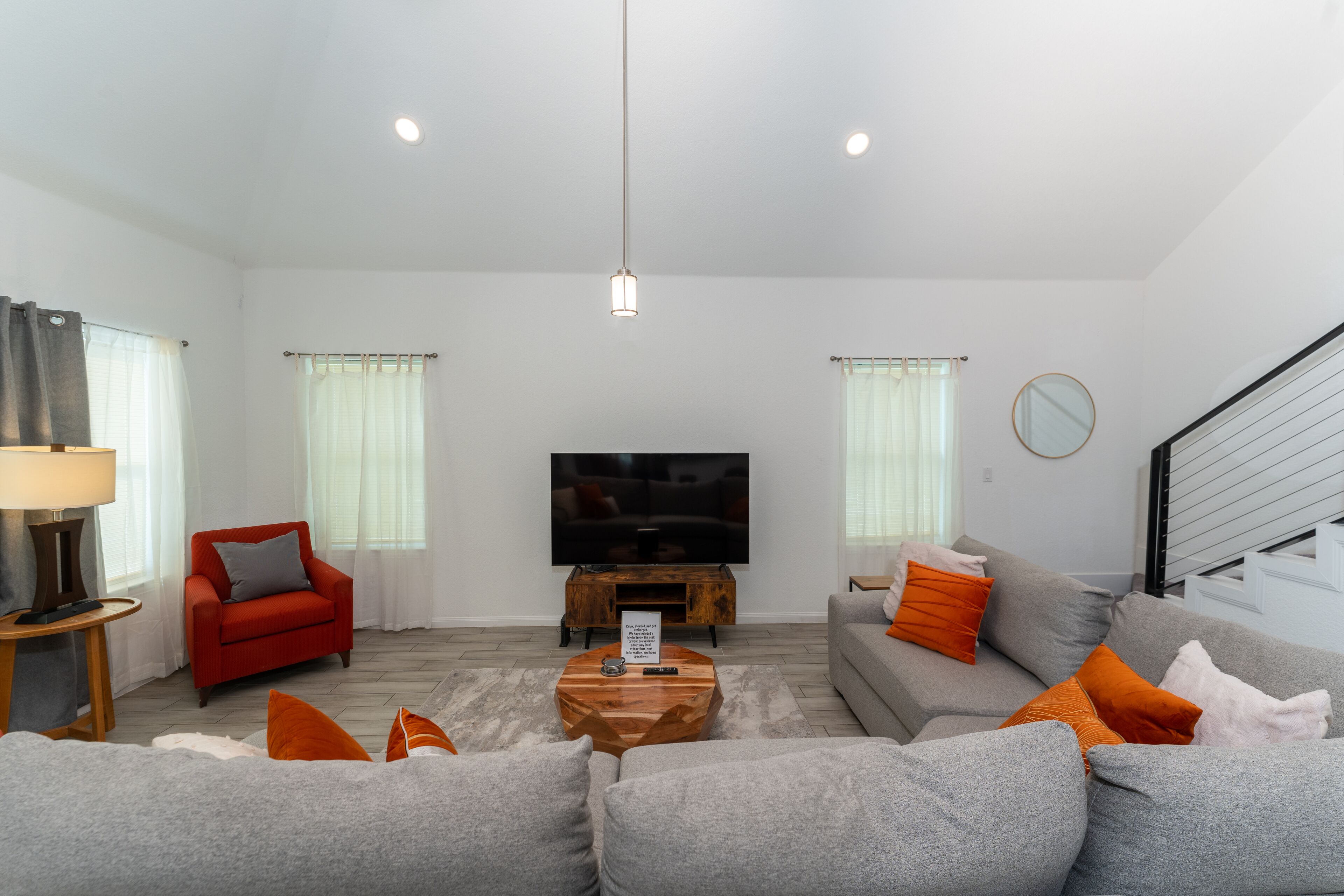 Cheerful home with Arcade near Downtown/Med Ctr