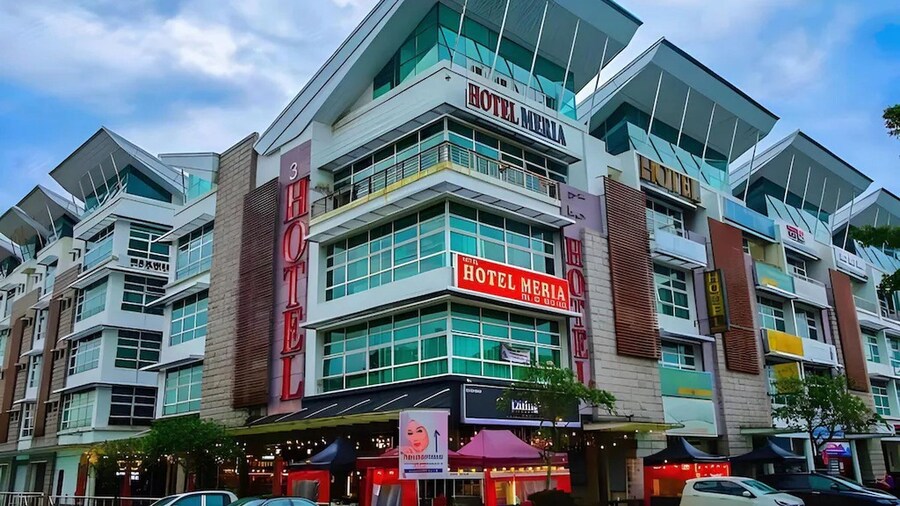 Collection O Shah Alam Formerly Hotel SMC Seksyen 13