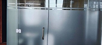 SEMPRE PREMIER INN MACTAN AIRPORT HOTEL