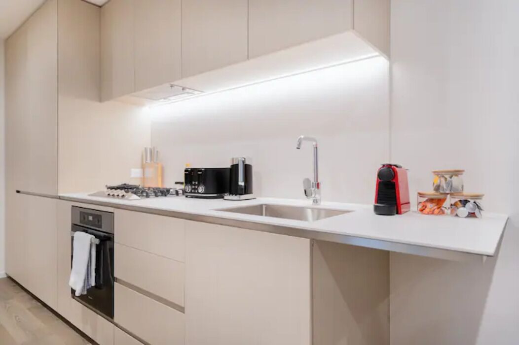 Modern 1BR Apt in Southbank #Australia108#2
