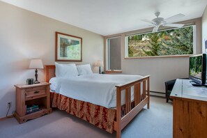 صورة غير مصنفة، 3 من 48، زرّ