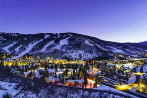 Unclassified image, 5 of 48, button - Plentiful Amenities, Sweeping Views, Location! Simba Run is a Favorite for Ski Season, Plan Ahead! (Vail)