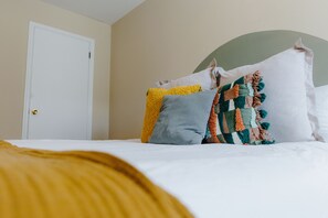 3 Schlafzimmer, Schreibtisch, Bügeleisen/Bügelbrett, kostenloses WLAN
