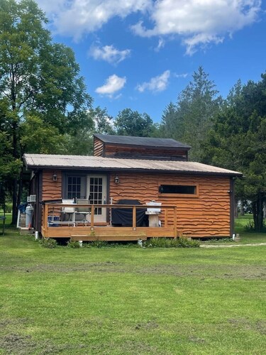 Ligonier Creekside Cabin in Laurel Highlands