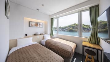 Basic Twin Room | Free WiFi, bed sheets