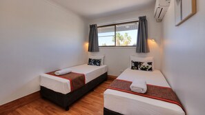 Departamento, varias habitaciones, para no fumadores | Tabla de planchar con plancha, wifi gratis y ropa de cama 