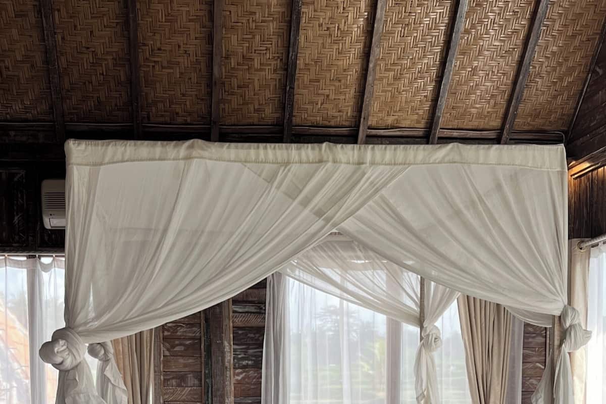 1 bedroom, Egyptian cotton sheets, premium bedding, minibar