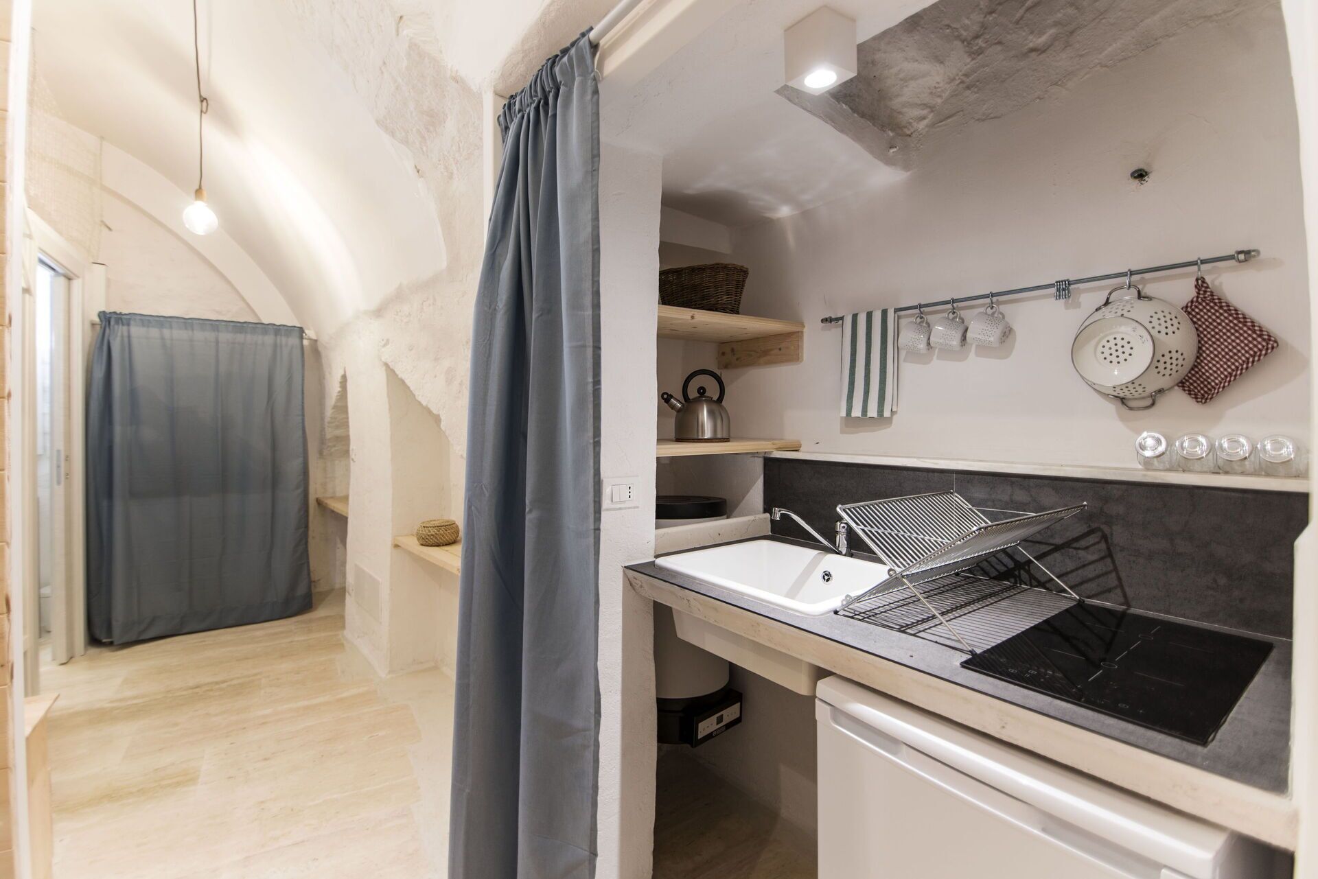 Apartment in Ostuni with 1 bedrooms sleeps 2