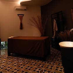 Behandlungsräume für Paare, Körperbehandlungen, Aromatherapie