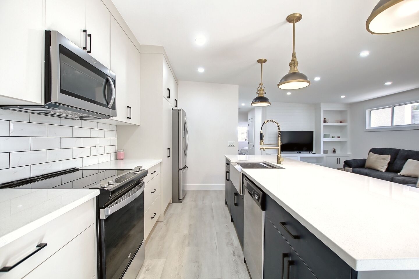 Luxurious Bungalow close to Downtown