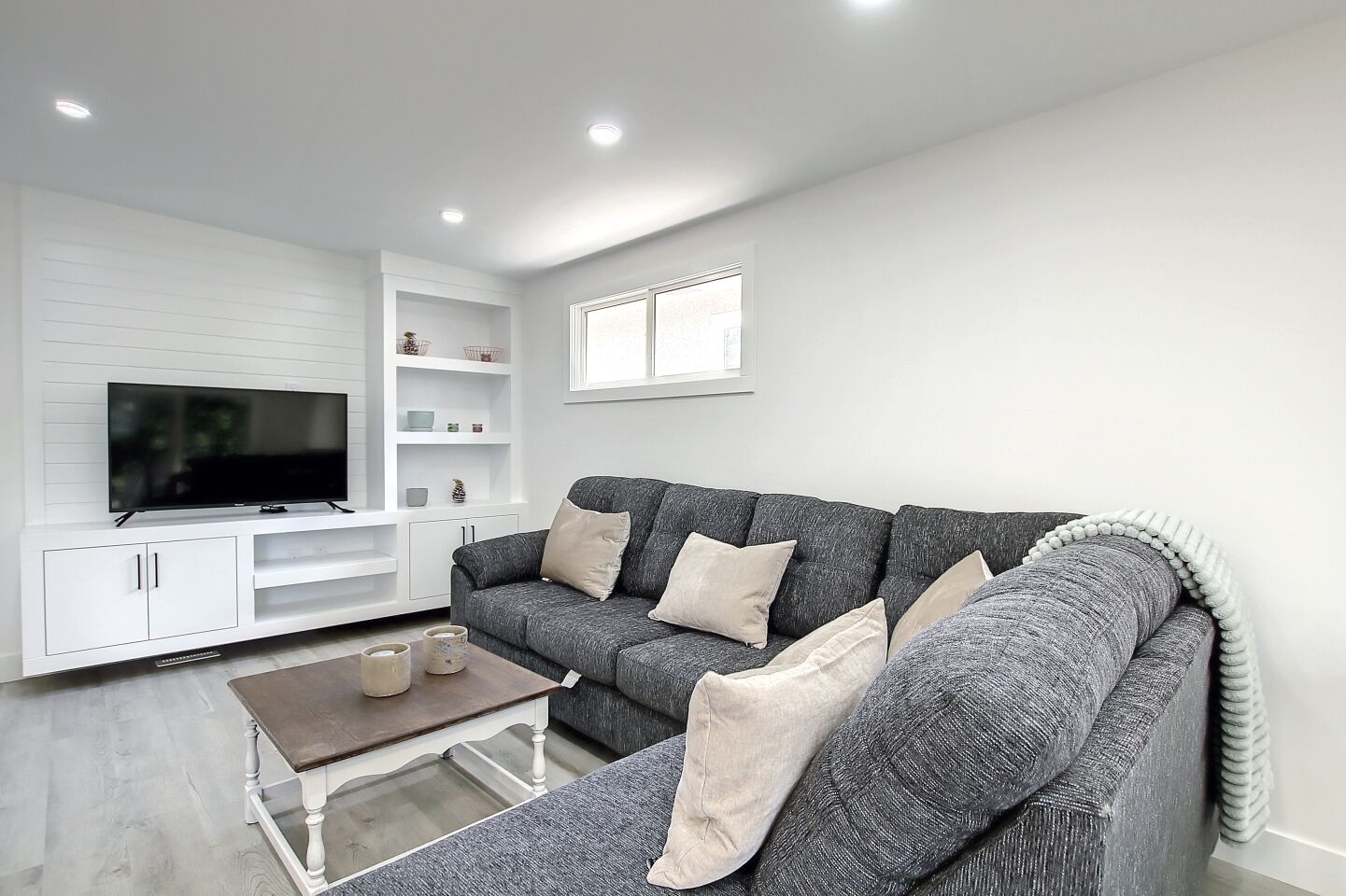 Luxurious Bungalow close to Downtown