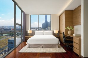 2-bedroom Executive | Balcony view