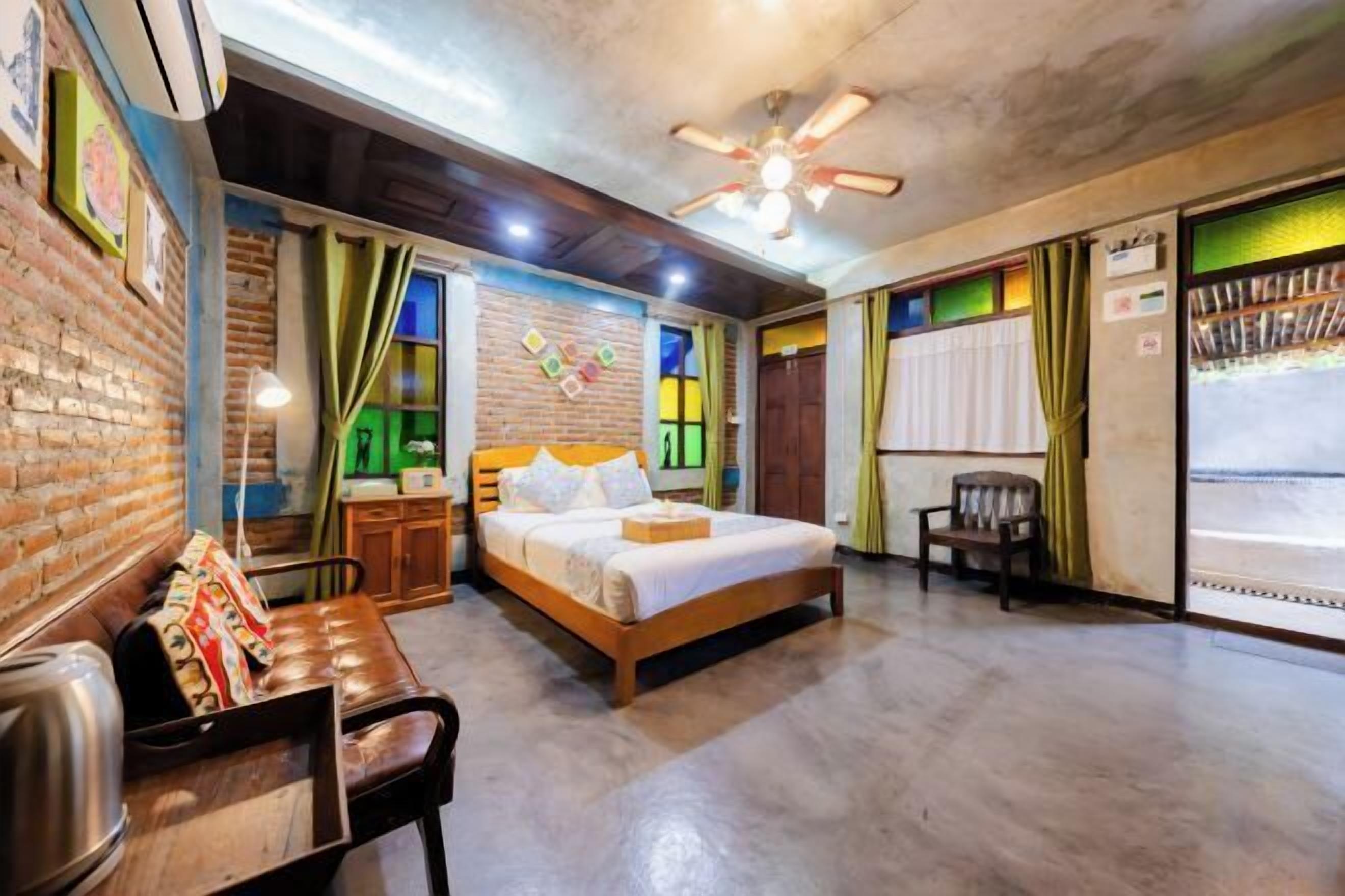 Skrivebord, gratis Wi-Fi