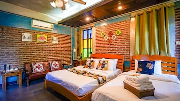 Premium Villa 2 Bedrooms | Desk, free WiFi