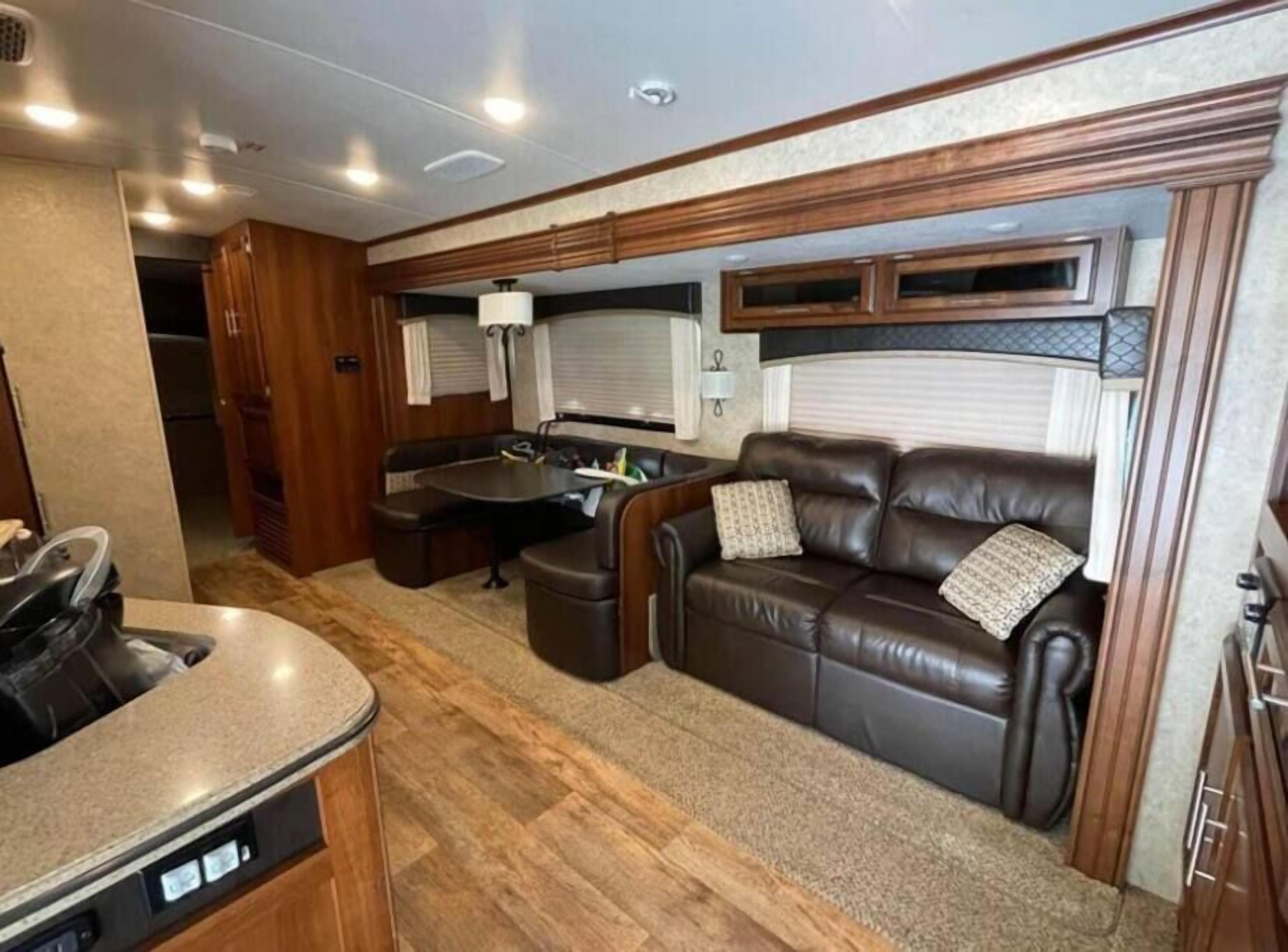 Kim’s Cozy Campers - The Cozy 4 Season Warrior - Lake Wallenpaupack