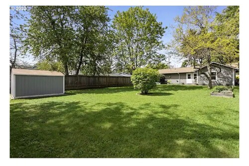 Cute boho studio with private entrance