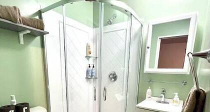 Cute boho studio with private entrance