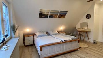 4 chambres, lit parapluie, Wi-Fi, draps fournis