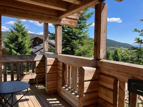 Property grounds - The Hearts of Bolquère. (Bolquère)