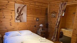 4 soverom, strykejern/-brett og internettilgang