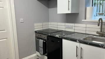 Apartment | Private kitchen | Fridge, microwave, oven, stovetop