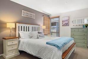 4 Schlafzimmer, BĂŒgeleisen/BĂŒgelbrett, kostenloses WLAN
